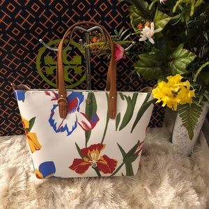 🌻🌸 Tory Burch Kerrington Small zip tote 🌸🌻